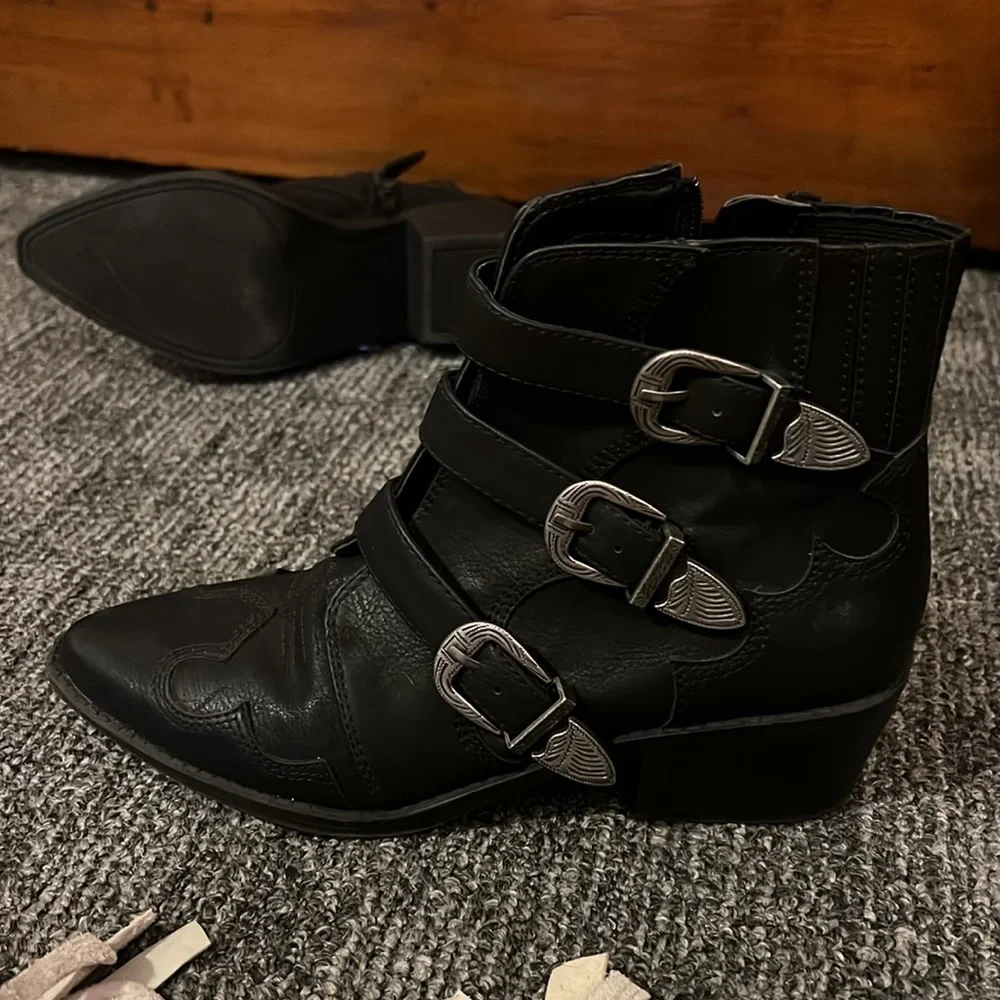 Indigo rd. Boots - Picture 3 of 6